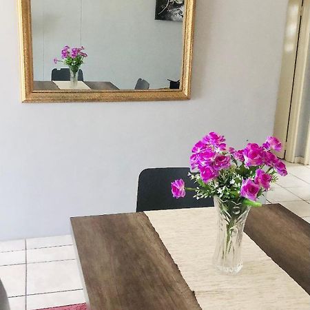 @Menlyn Place, Menlyn Maine, Pretoria - Accommodation ภายนอก รูปภาพ